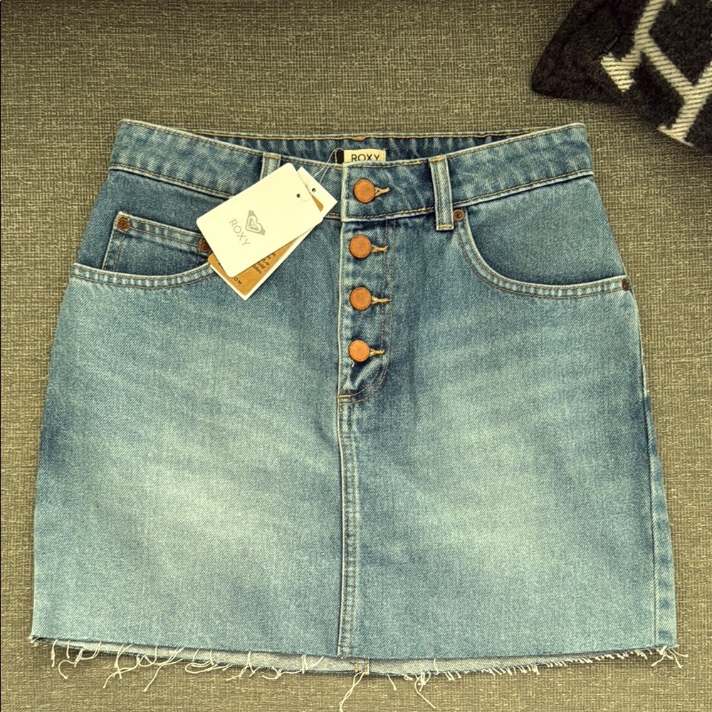 Roxy Blue Buttoned Denim Skirt
